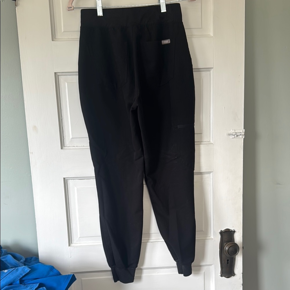 Figs High Waisted Zamora Jogger- Petite
